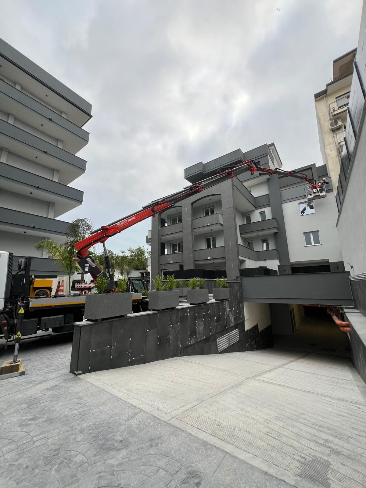 About La Vetta Srls 13